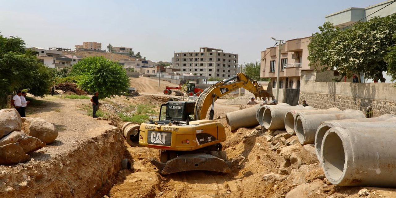 Cizre Belediyesi’nden Cumhuriyet Mahallesi’ne Alt ve Üst Yapı Hamlesi
