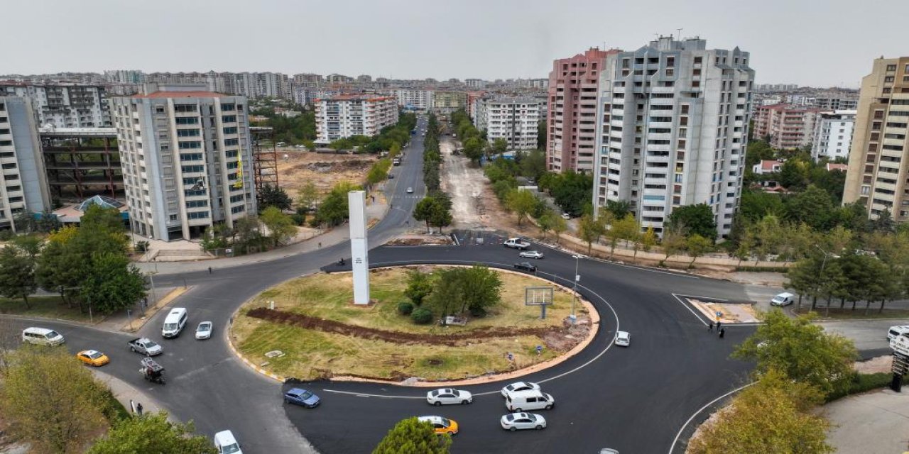 Diyarbakır'da Selahaddin Eyyubi Bulvarı'nda Trafik Rahatladı
