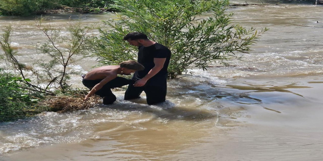 Siirt'te Korkutan Olay: 2 Çocuk Kurtarıldı, 1 Çocuk Aranıyor