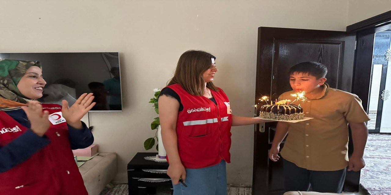 Şırnak’ta Yetim Çocuklara Eğitim ve Sevgi Desteği