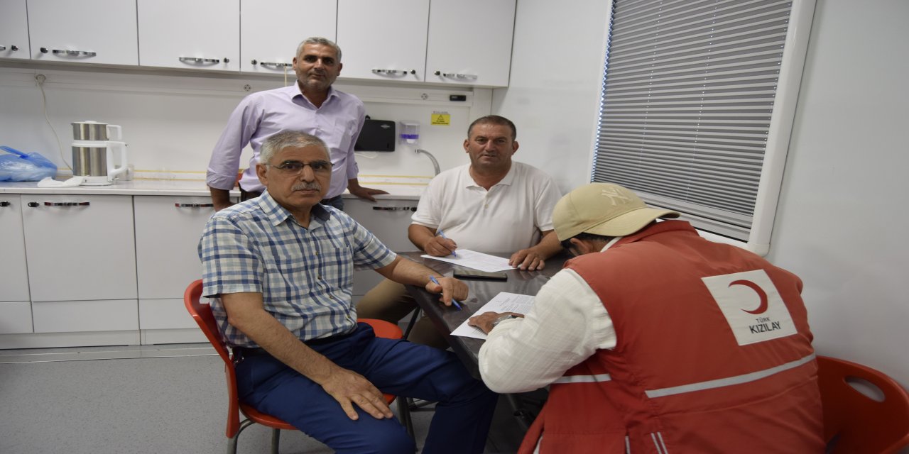 Türk Kızılayı Dicle ilçesinde kan bağışı kampanyası düzenledi