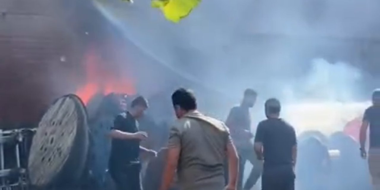 Mardin’de elektrik malzemeleri dükkanında yangın