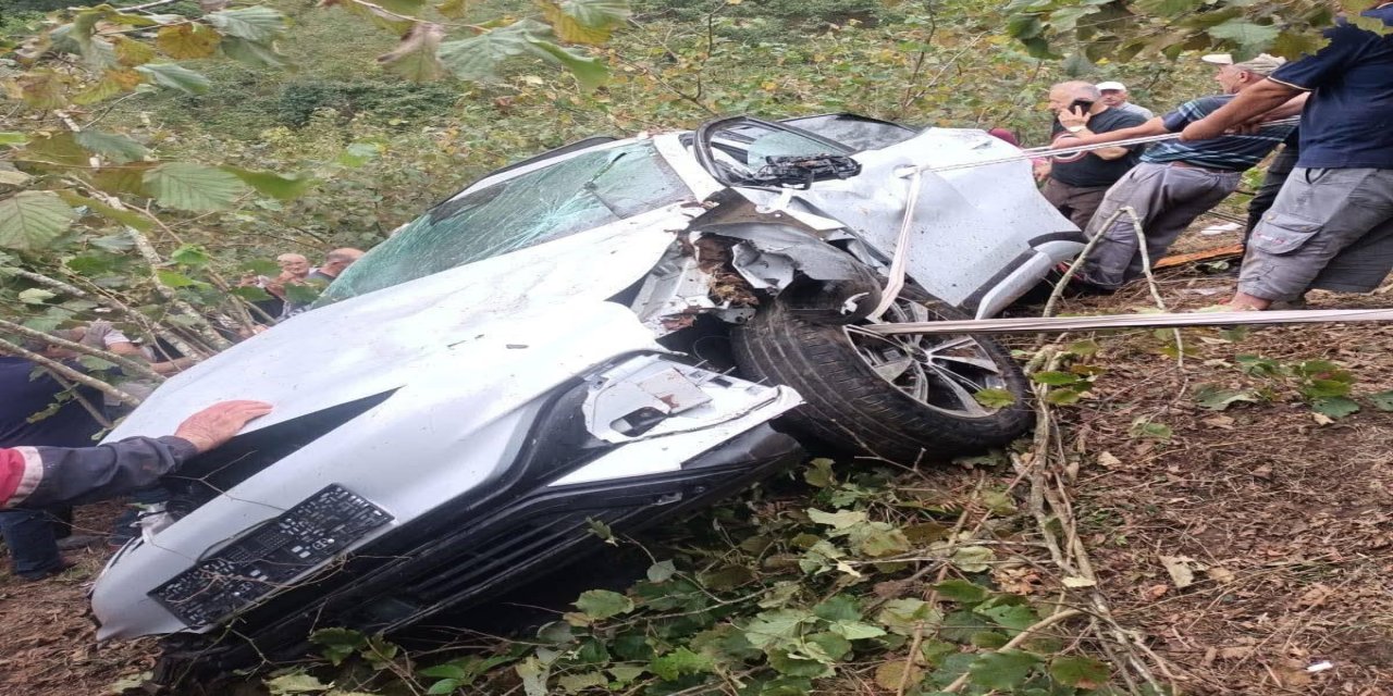 Feci kaza: Otomobil 100 metre sürüklendi, can pazarı yaşandı