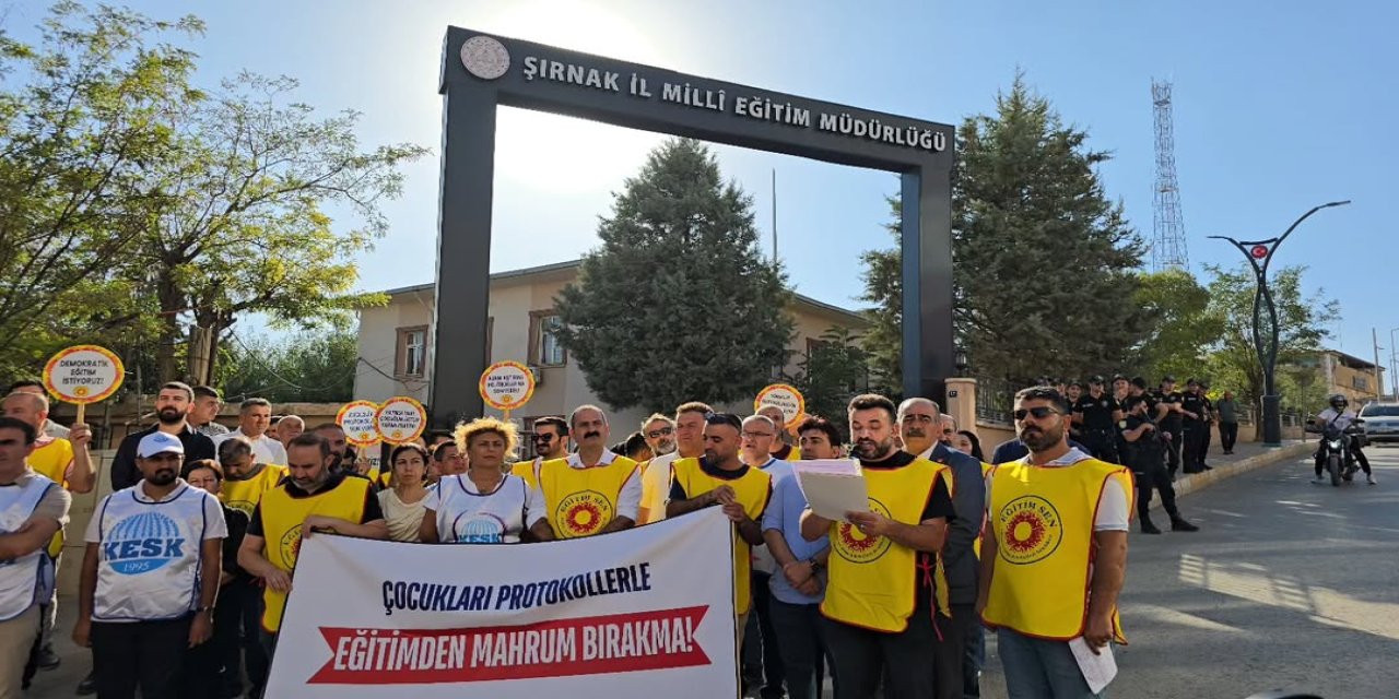 Şırnak’ta Eğitim Sen’den Protokollere Tepki