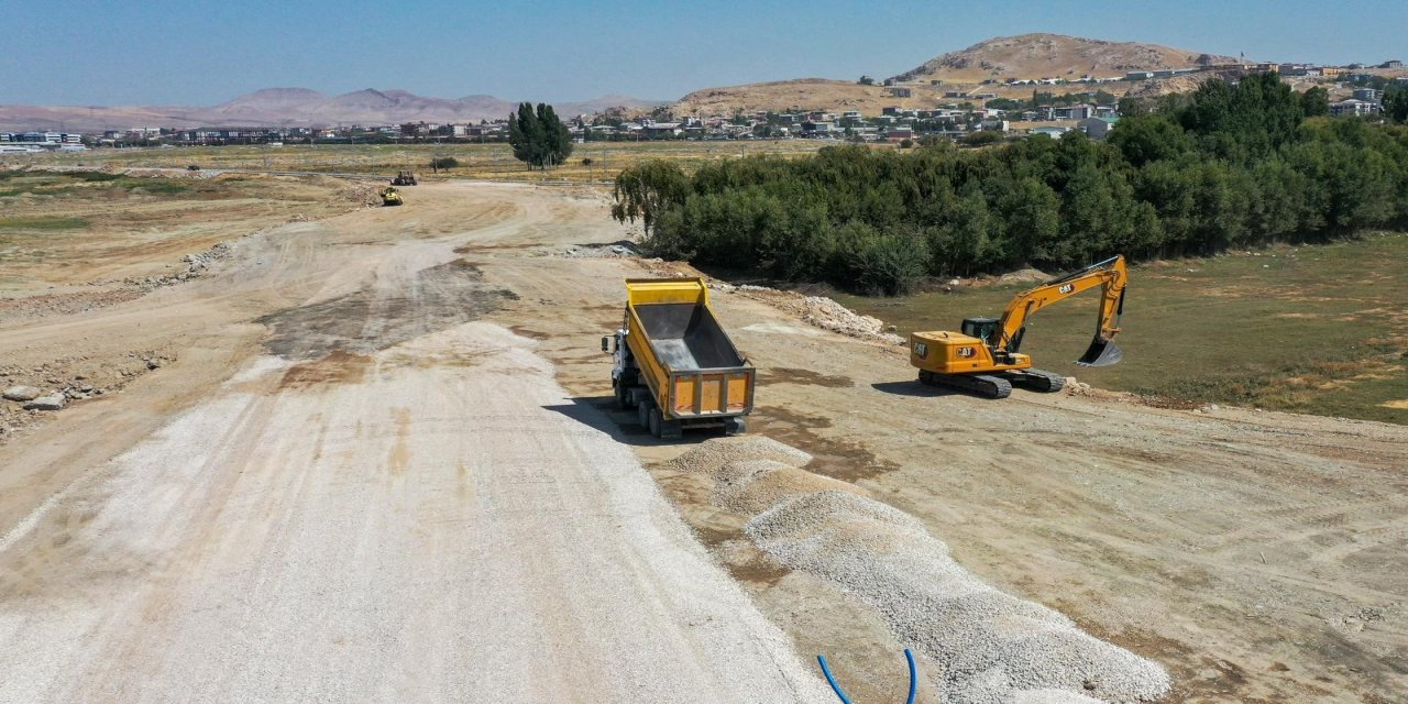 Van Gölü Sahil Yolu'nda son etap başladı! 18 kilometrelik dev proje