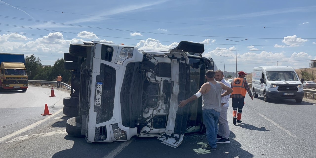 Yükünü Bırakmaya Gidiyordu, Yolda Kalakaldı