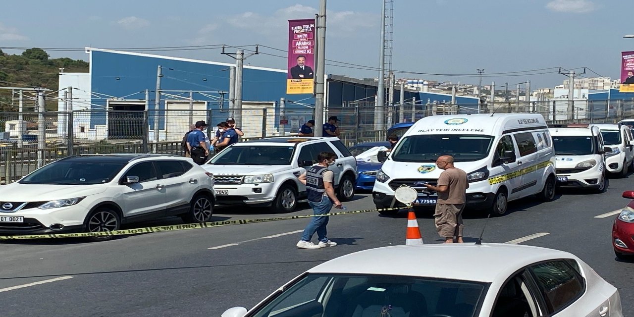 10 Gündür Kimse Fark Etmedi: O Araçtan Gelen Koku Dehşete Düşürdü