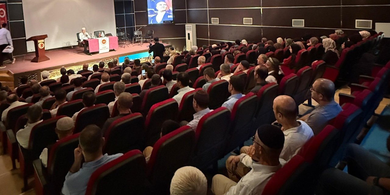 Cizre'de Mevlid-i Nebi Özel Konferansı düzenlendi