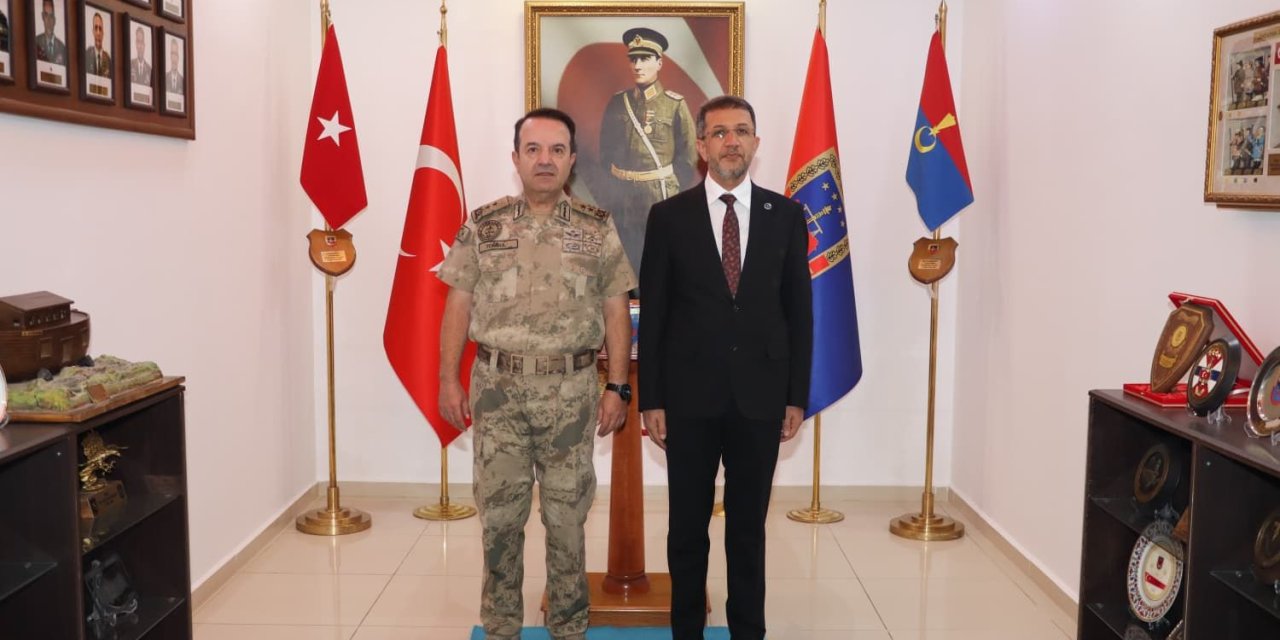 Rektör Alkış’tan, İl Jandarma Komutanına tebrik ziyareti