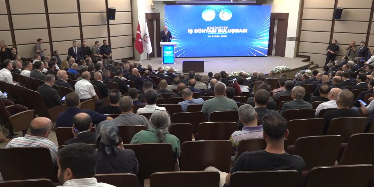 Gaziantep'te Kilit Buluşma: Şimşek Sanayicilerle Bir Araya Geldi