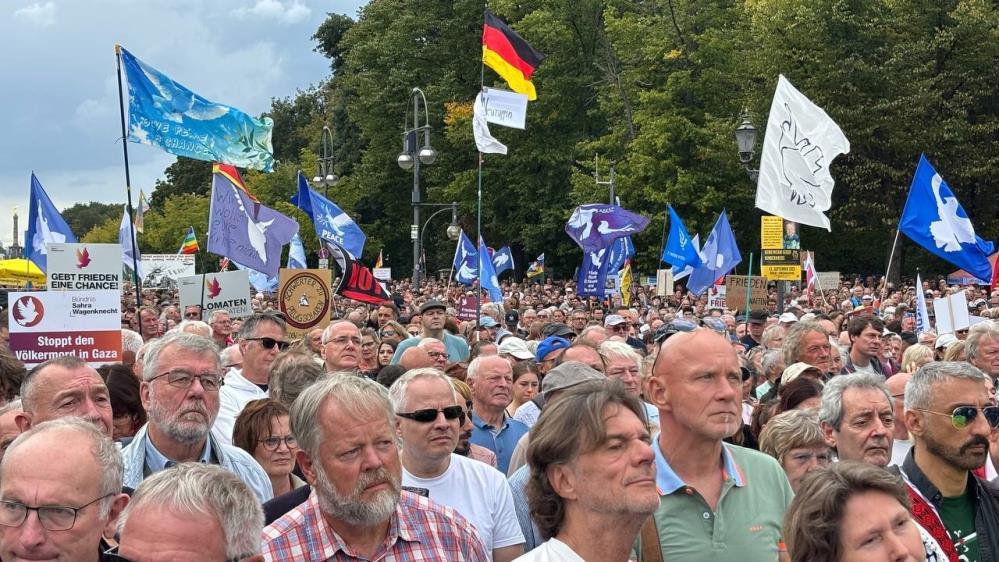 Berlin’de binlerce kişiden "Gazze’de Soykırımı Durdurun" çağrısı