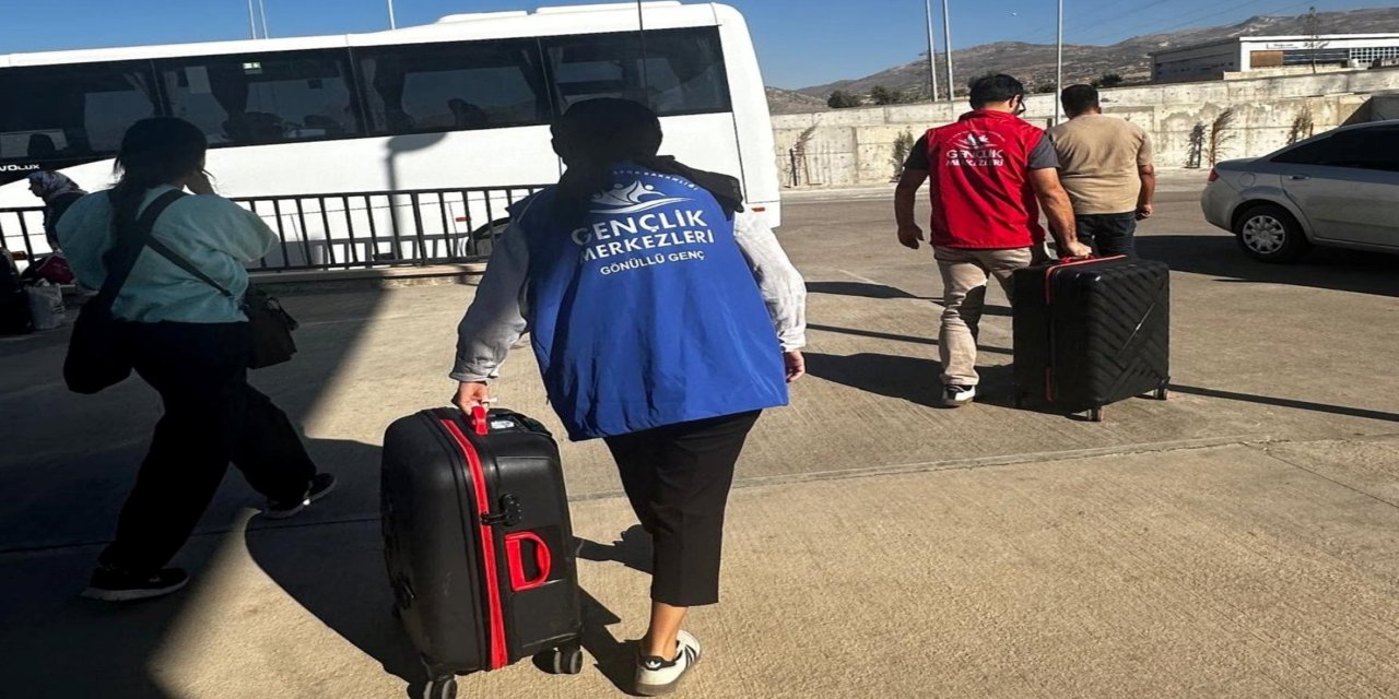 Şırnak’a Yeni Gelen Öğrencilere Sıcak Karşılama