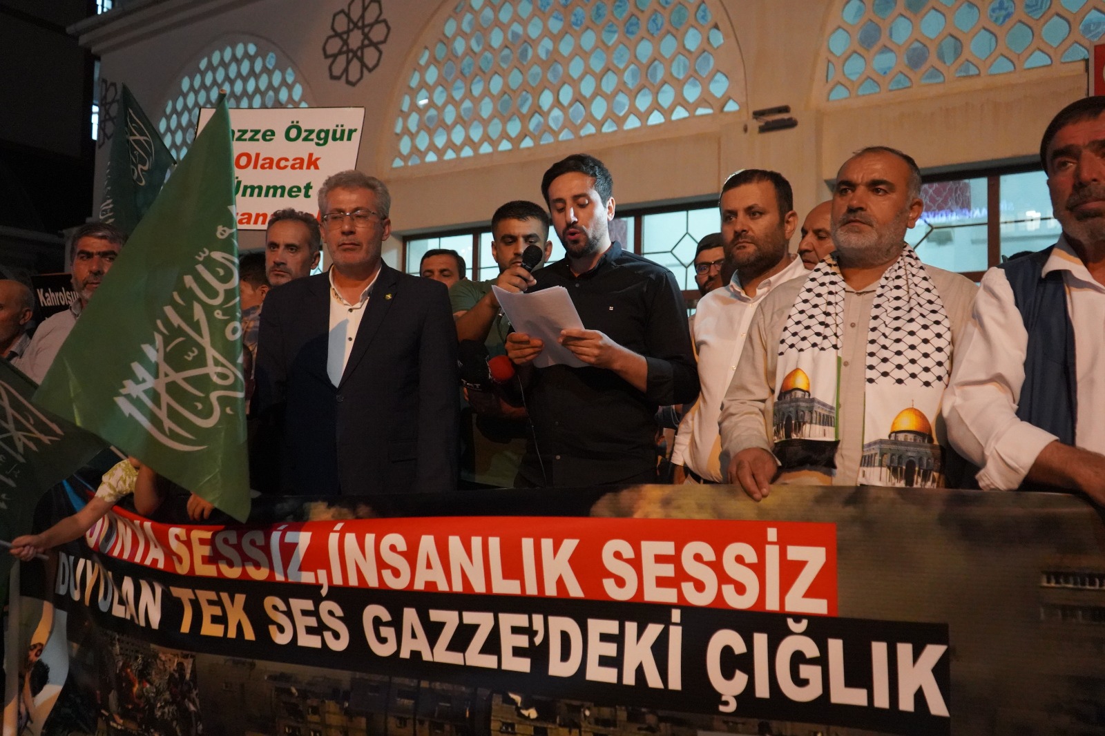 Şırnak’ta Gazze’deki Zulüm ve Sumud Filosuna Saldırı Protesto Edildi