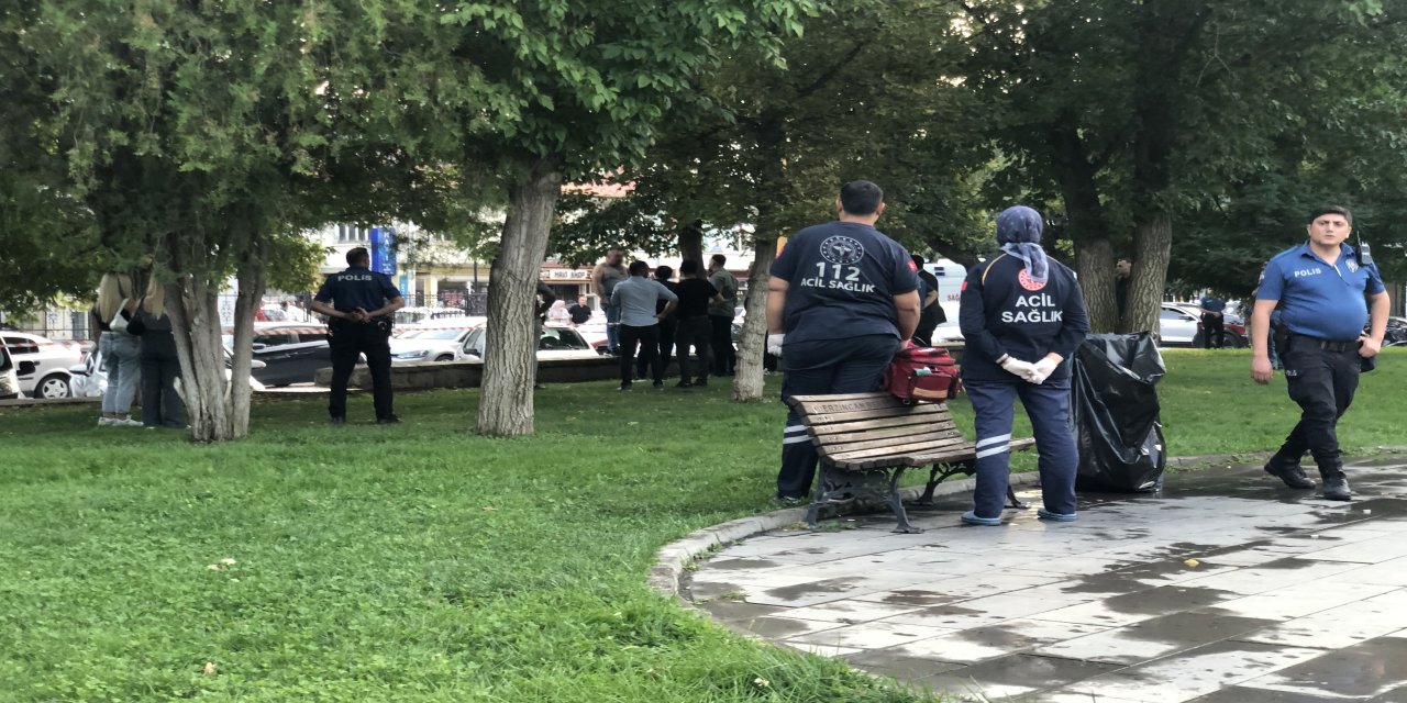 Bunalıma Giren Adamı Polisler Kurtardı