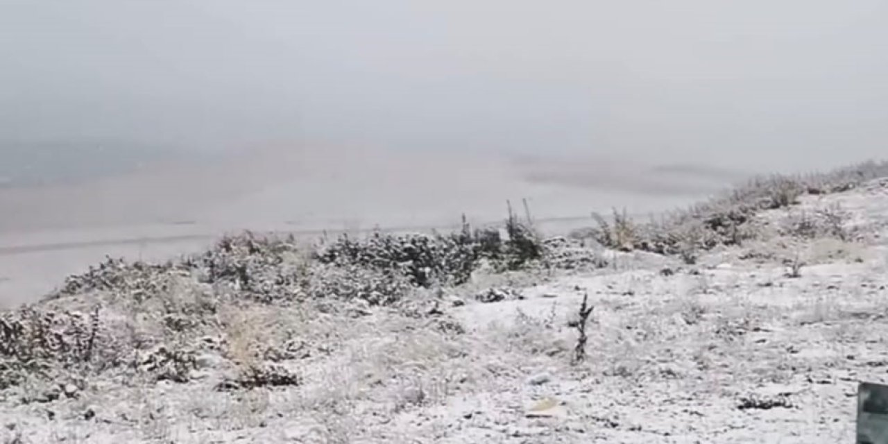 Ardahan'a mevsimin ilk karı yağdı