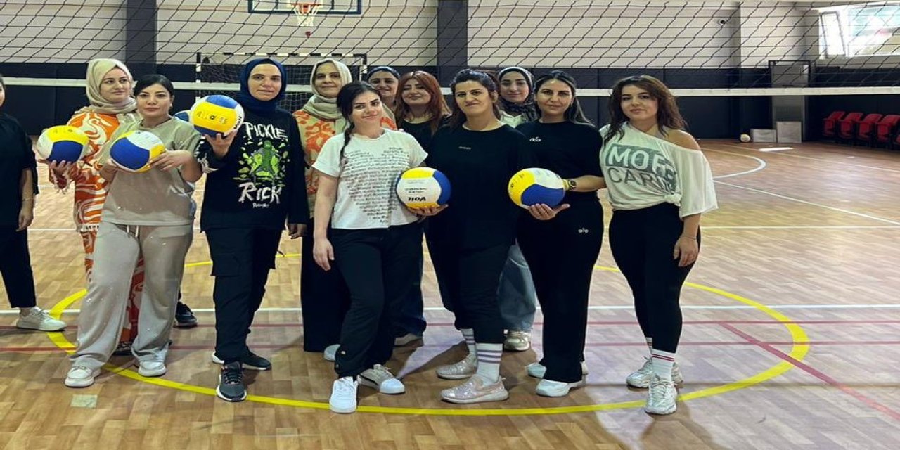 Şırnak’ta “Evinin Sultanları” Projesiyle Kadınlar Sporla Buluşuyor