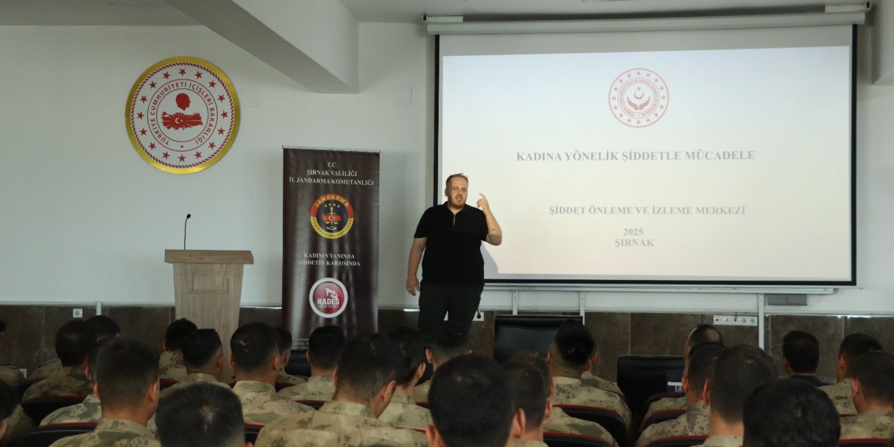 Şırnak'ta Jandarma Personeline Kadına Yönelik Şiddetle Mücadele Eğitimi