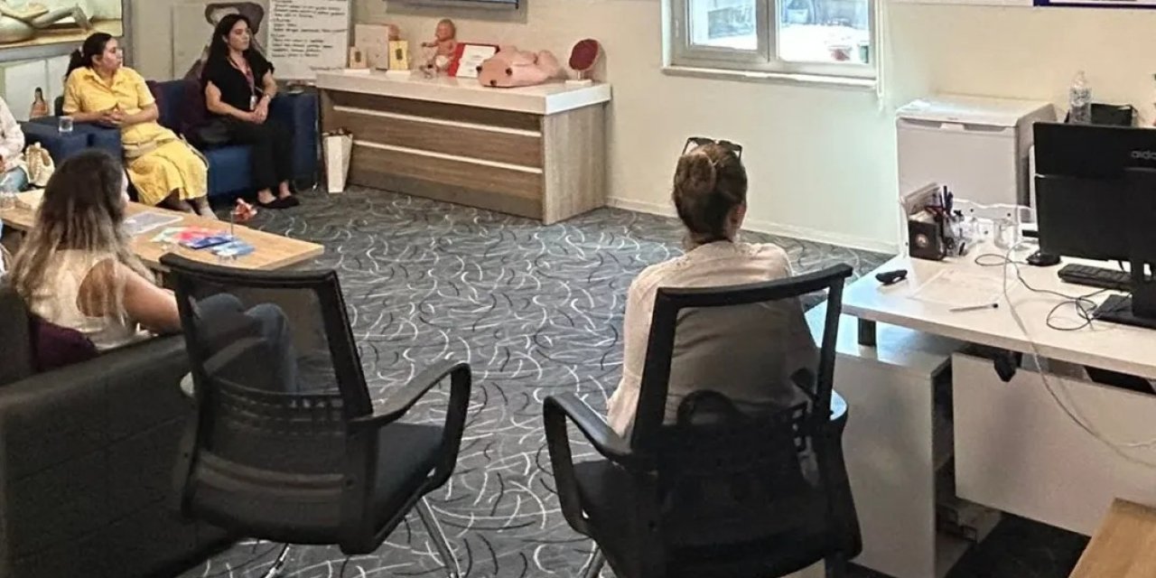 Şırnak'ta Anne Adayları Bilinçleniyor: Gebe Okulu'nda Emzirme ve Diş Sağlığı Eğitimi