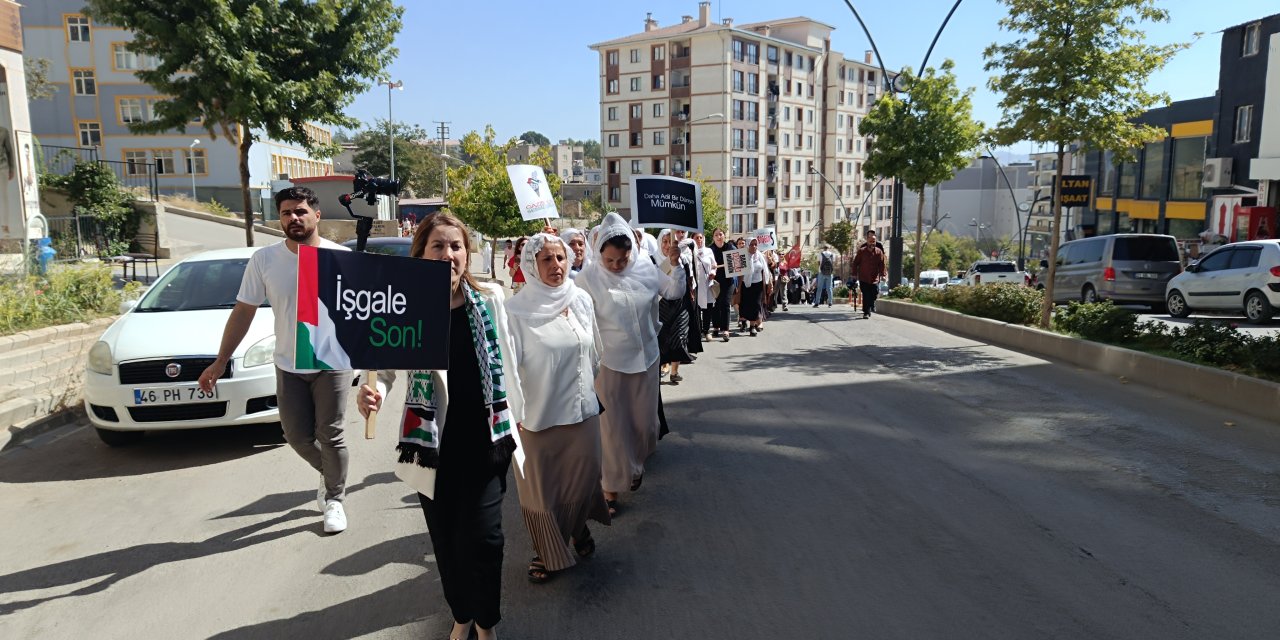 Gazze İçin Annelerin Sessiz Çığlığı Şırnak’ta Yankılandı