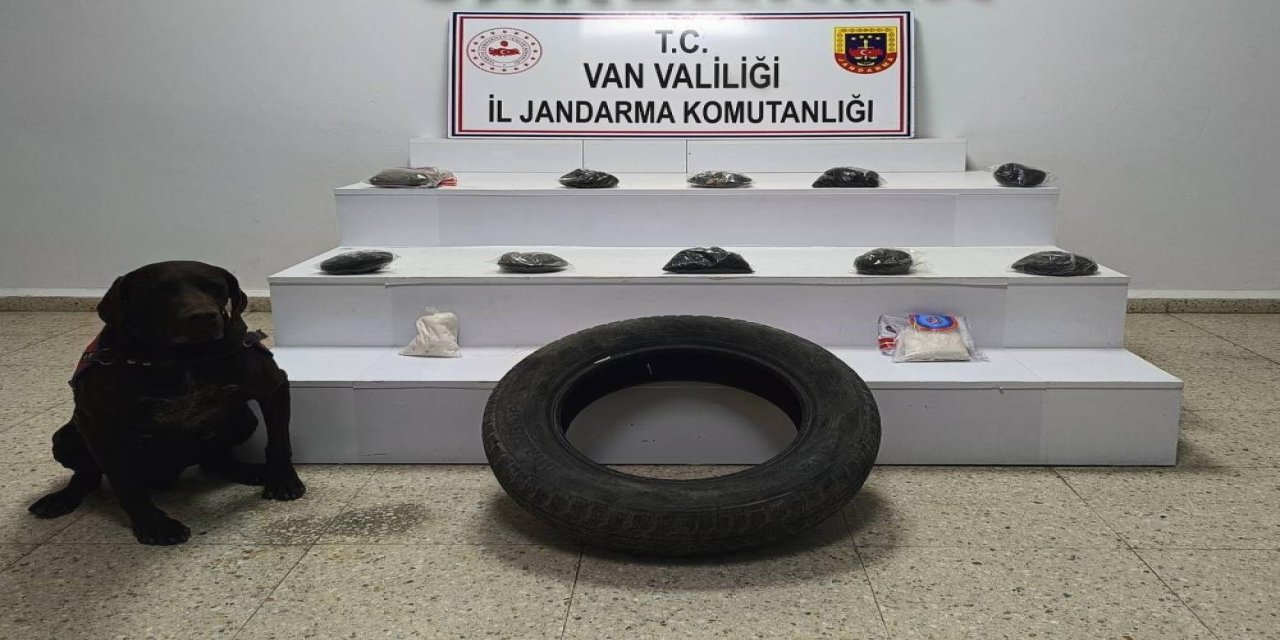 Van'da otomobil lastiğinde 6 kilo uyuşturucu ele geçirildi