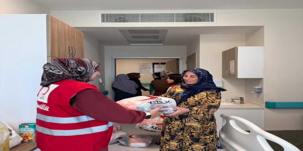 Genç Kızılay’dan Şırnak’ta Yeni Doğan Bebeklere Anlamlı Ziyaret