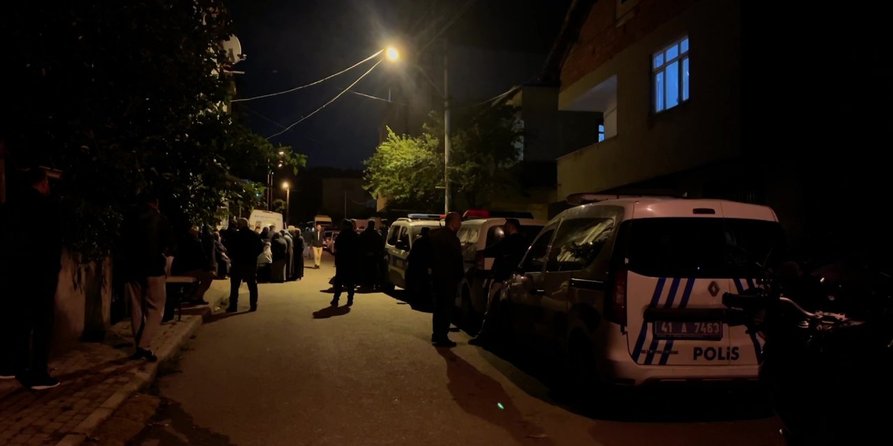 Aile içi tartışmada yanlışlıkla kızını vuran baba aynı silahla intihar etti