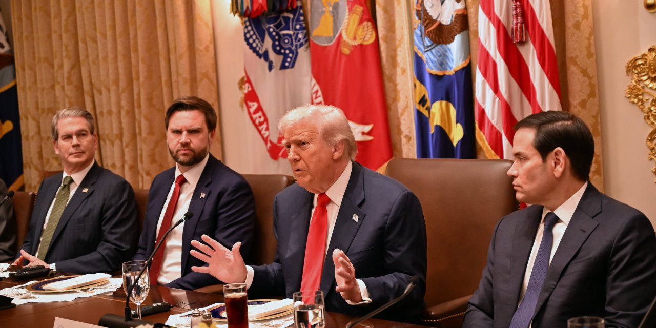 Trump: "Hamas ile konuştum, bana silah bırakacaklarını söylediler"