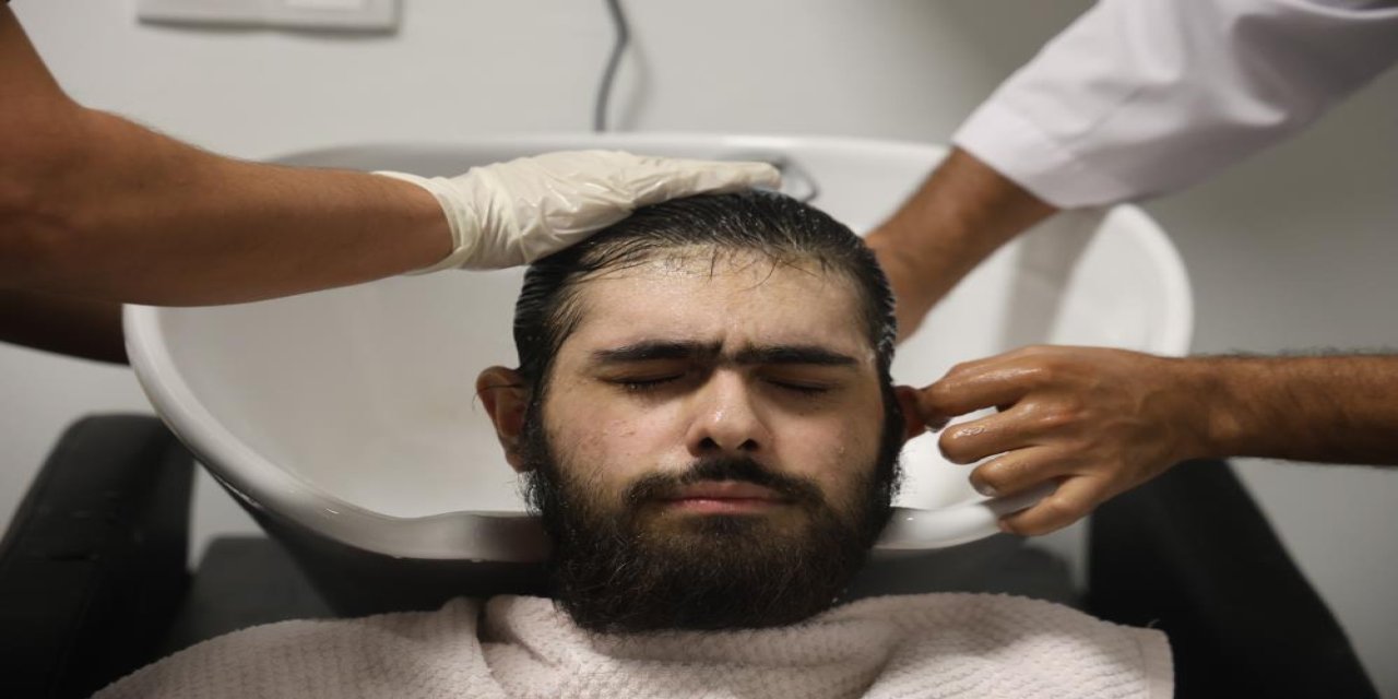 3 Yıl Evden Çıkmadı, İlk Duşuyla Yeni Hayat Başladı
