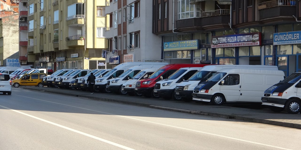 Terme Türkiye’nin Minibüs Üssü Oldu! 40 Yıllık Geleneğin Sırrı