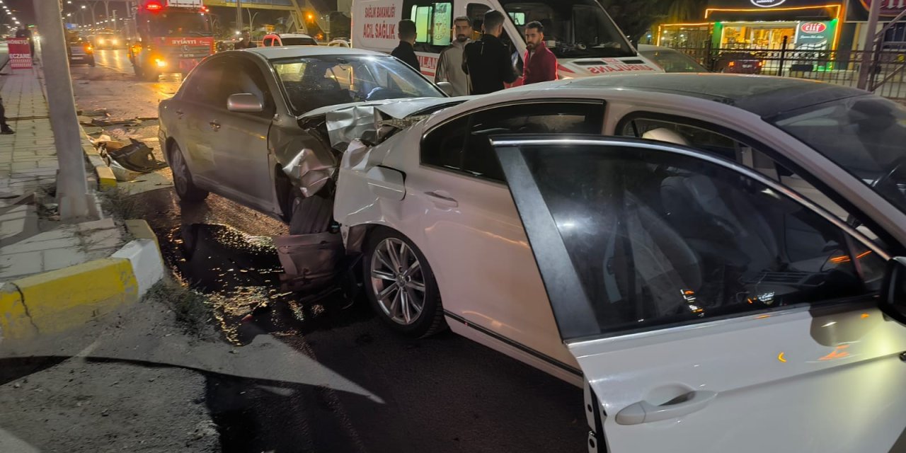 Van'da zincirleme kaza: 4 yaralı