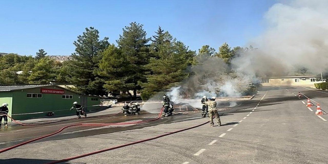 Şırnak’ta askeri personele yangın eğitimi