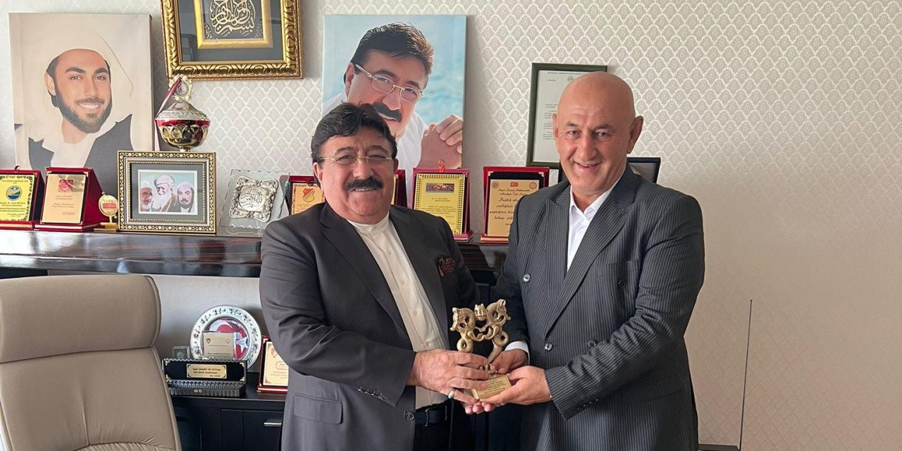 Başkan Özalp’tan, Eski Vekile Vefa Ziyareti