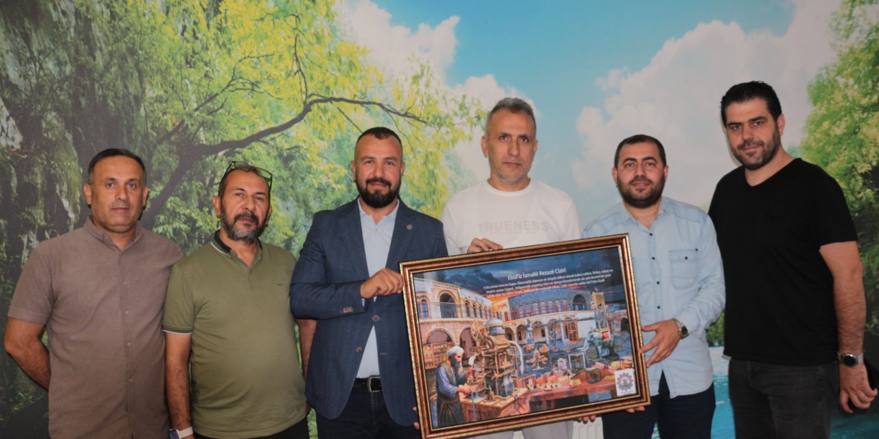 Cizre Küçük Sanayi Sitesi Yönetimi'nden Gazetecilere ziyaret