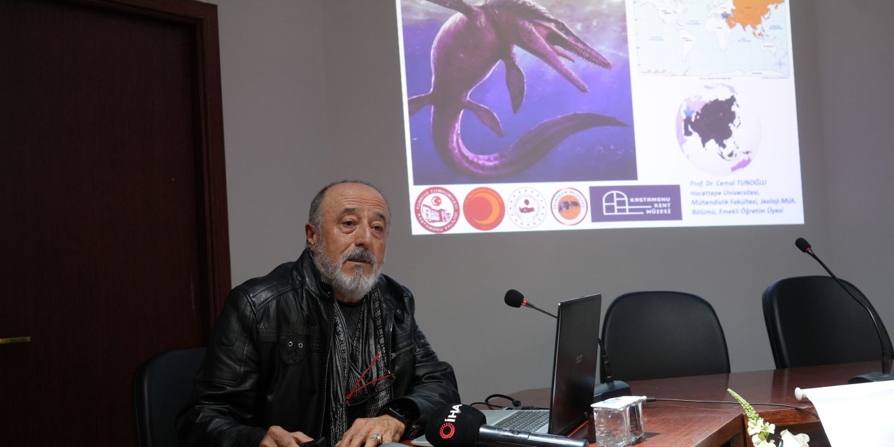 Türk profesör, Asya'da ilk kez keşfedilen "denizlerin dinozoru"nu anlattı