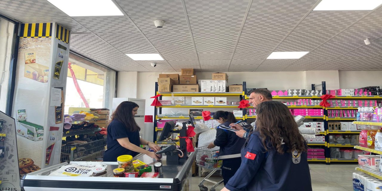 Silopi’de Zabıta ve Ticaret Müdürlüğünden Market Denetimi