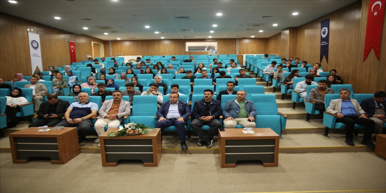 Şırnak Üniversitesi’nde Öğrencilere TÜBİTAK Proje Desteği Anlatıldı