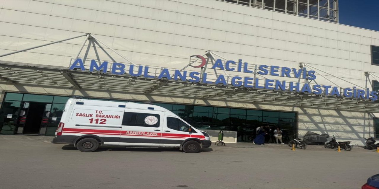 Mersinde Gıda Zehirlenmesi: 26 öğrenci hastaneye kaldırıldı