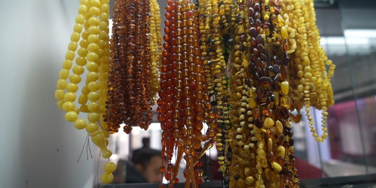 Brezilya meyvesini tespih yaptılar