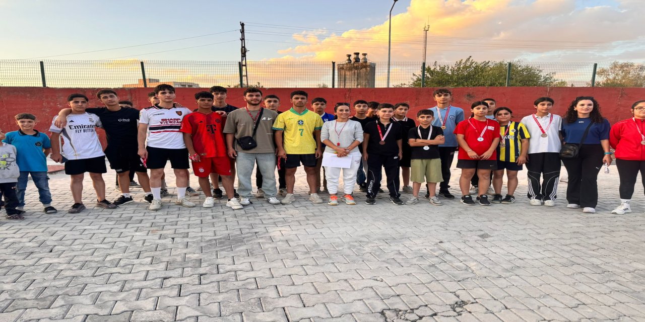 Cumhuriyetin 102. Yılı Silopi’de Uzun Atlama Coşkusuyla Kutlandı