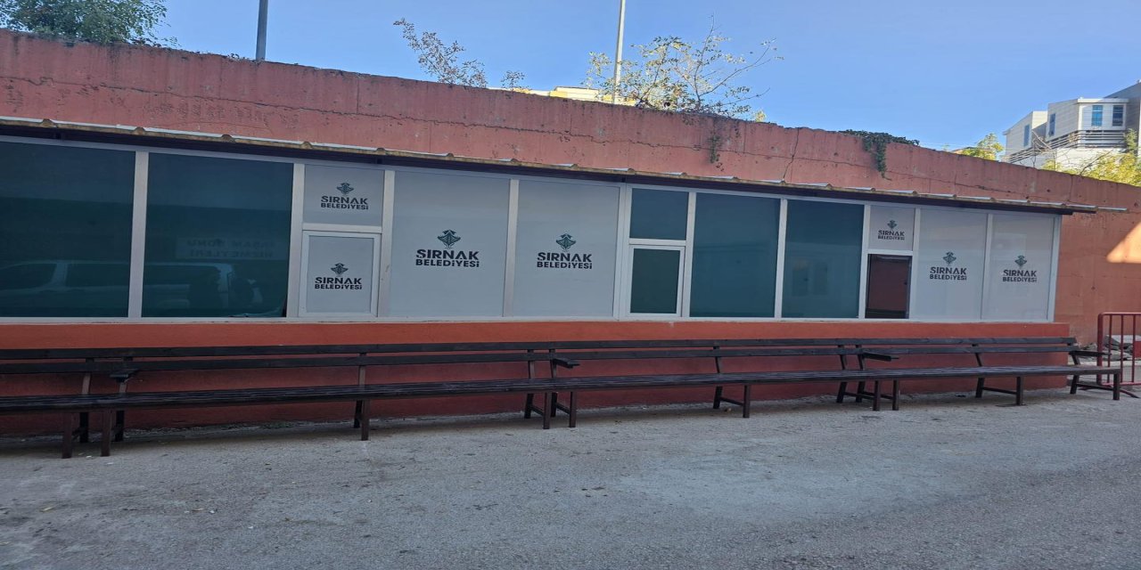 Şırnak'ta Hastane Morgu Önüne Açık-Kapalı ve Klimalı Bekleme Alanları Yapıldı