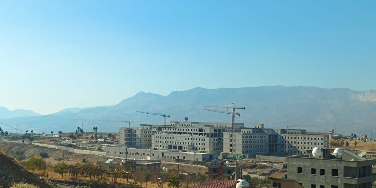 Şırnak’taki Yatırımların Hiçbiri Zamanında Bitirilmiyor!