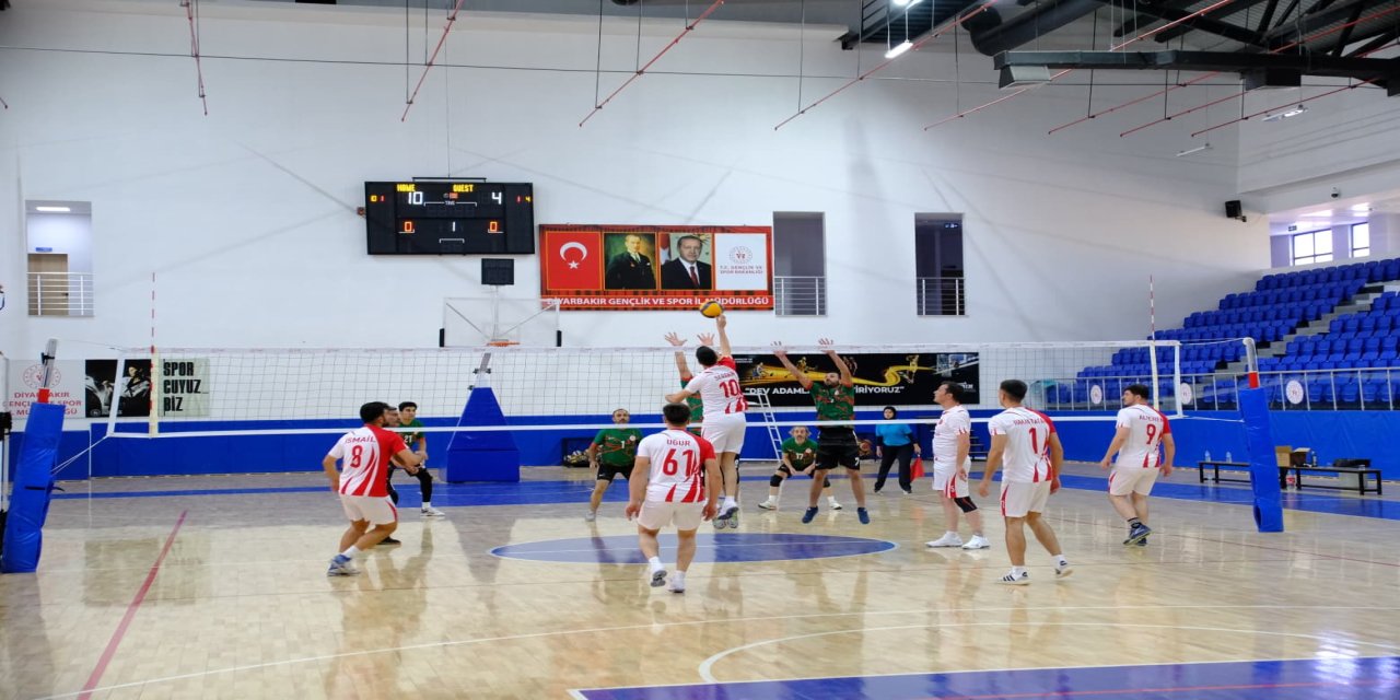 Şırnak'ın Takımı Diyarbakır'da Set Vermedi