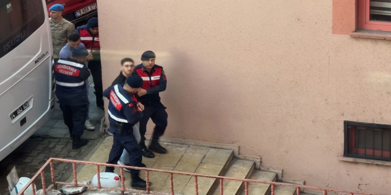 Film Gibi Soygunda 9.6 Milyon TL Zarar! Sanıklar Tahliyesini İstedi