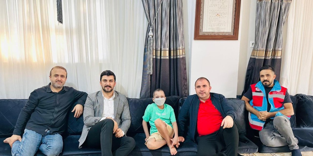 Silopi'de Lösemili Çocuklar Haftası'nda Anlamlı Ziyaret