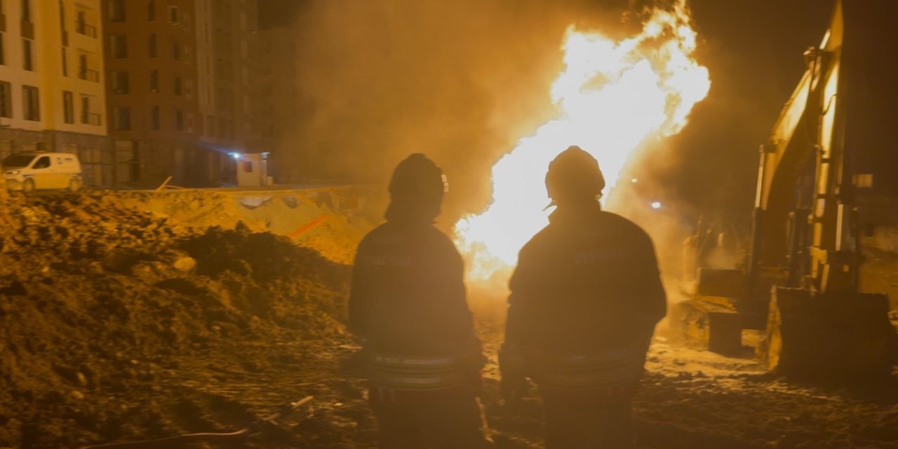 Doğal gaz borusu patladı 2 işçi feci şekilde yaralandı
