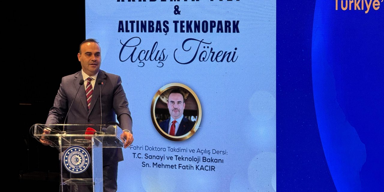 Bakan Kacır: "Türkiye'nin yıllık Ar-Ge harcamaları 19,9 milyar dolara yükseldi"