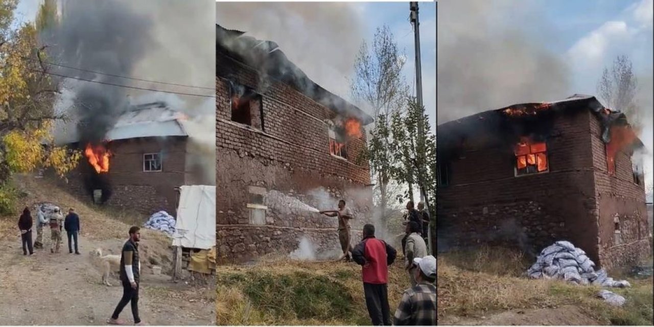 Hakkari'de 2 katlı toprak evde yangın