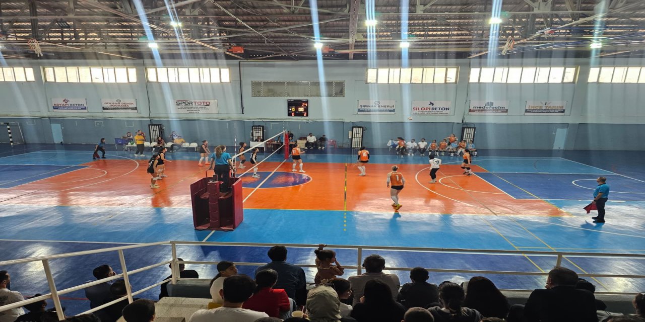 Silopi Gelişim Voleybol'dan Net Galibiyet: Malatya’yı 3–0 Mağlup Etti!