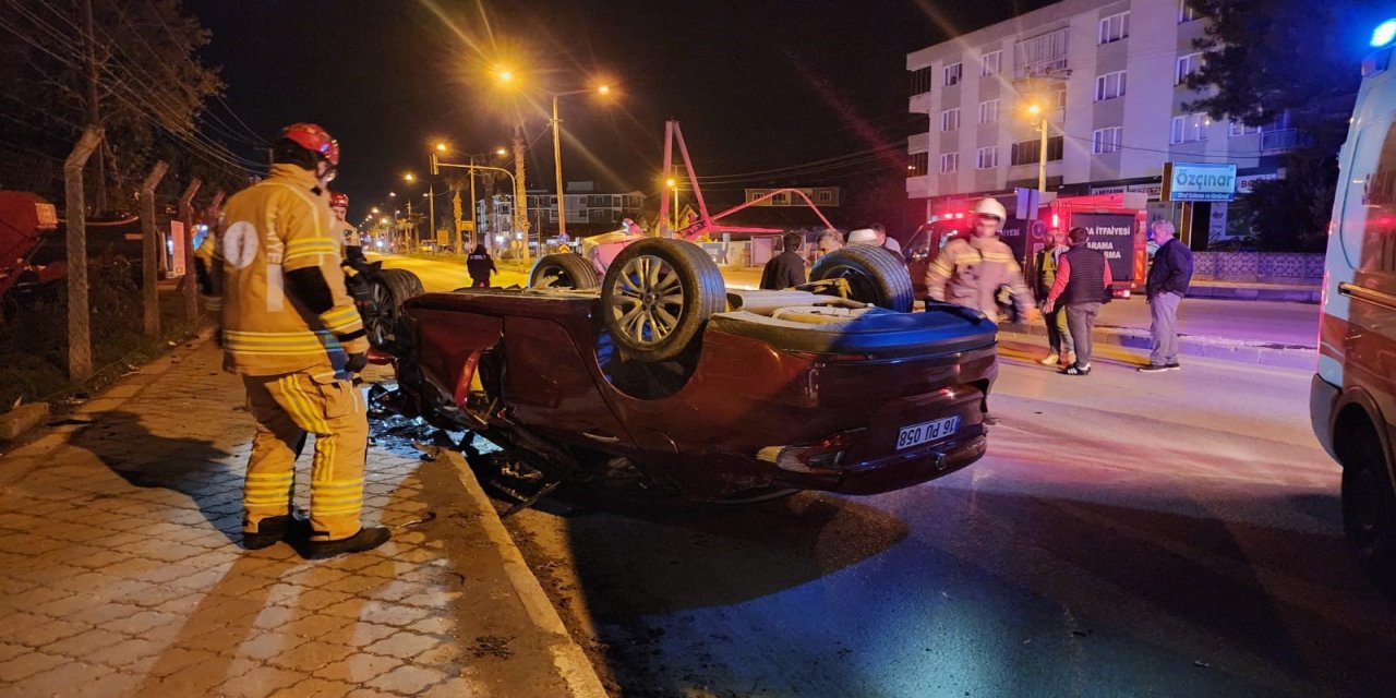 Kontrolden Çıkan Otomobil Ortalığı Savaş Alanına Çevirdi!