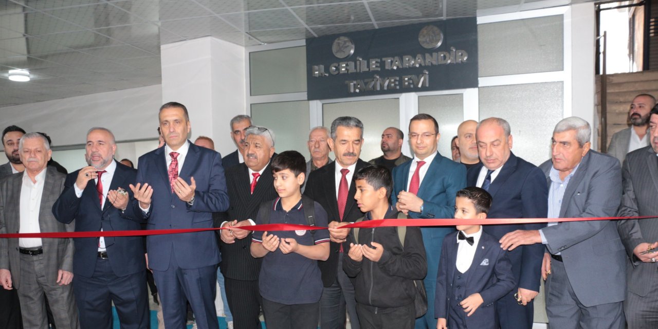 Cizre'de Muhtar Öncülük Yaptı, Bina sakinleri arsa hibe etti, İş İnsanı destekledi, taziye evi açıldı